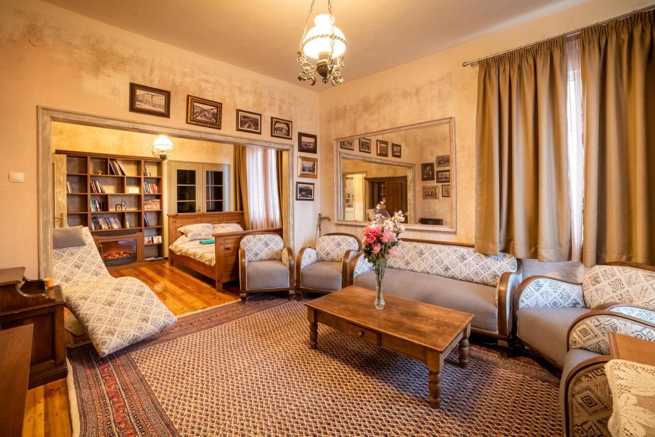 Zlatanov Residence Veliko Tŭrnovo Exterior foto
