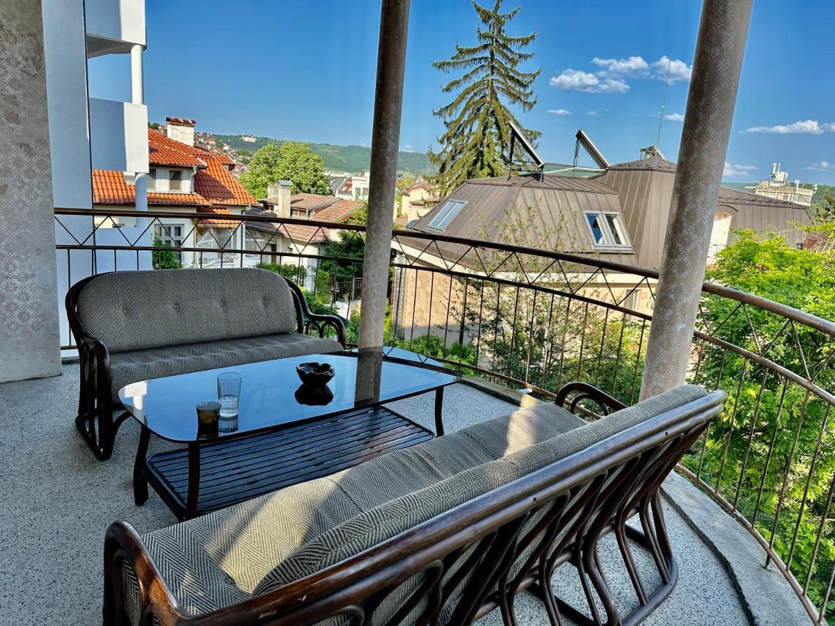 Zlatanov Residence Veliko Tŭrnovo Exterior foto